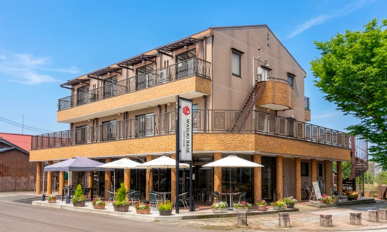 ゲストハウス外観